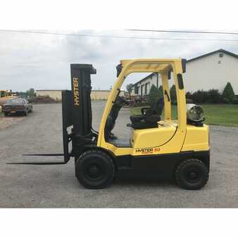 Propane Forklifts 2012  Hyster h50ft (1)