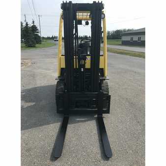 Propane Forklifts 2012  Hyster h50ft (2)