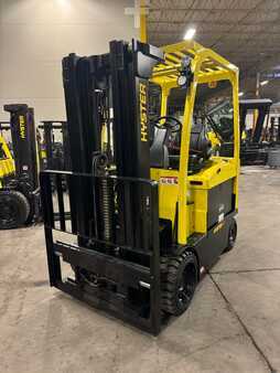 4 Wheels 2021  Hyster e80xn (2)