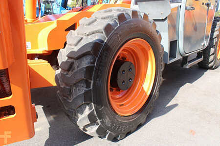 Telehandler Fixed 2019  [div] xr1255 (11)