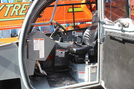 Telehandler Fixed 2019  [div] xr1255 (6)