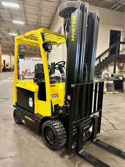 4 Wheels 2013  Hyster e60xn (5)