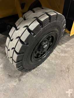 Carretilla elevadora diésel 2018  CAT Lift Trucks dp70n (13)