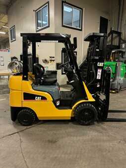 Propane Forklifts 2019  CAT Lift Trucks FGC25N (19)