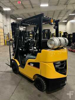 Propane Forklifts 2019  CAT Lift Trucks FGC25N (22)