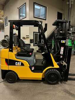 Propane Forklifts 2021  CAT Lift Trucks 2C5000 (1)