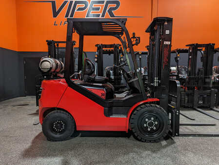 Propane Forklifts 2024  Viper fy30 (2)