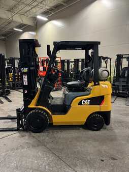 Propane Forklifts 2019  CAT Lift Trucks 2C5000 (1)