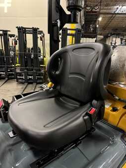 Propane Forklifts 2019  CAT Lift Trucks 2C5000 (9)