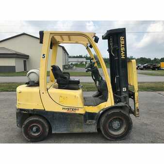 Propane Forklifts 2011  Hyster h60ft (6)