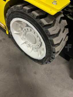 4 Wheels 2019  Yale erc080 (14)