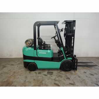 Propane Forklifts 2003  Mitsubishi fgc30k (5)