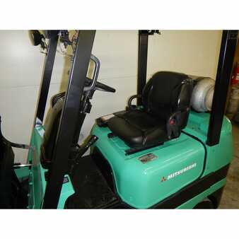 Propane Forklifts 2004  Mitsubishi fgc25k (7)
