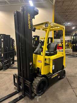 4 Wheels 2017  Hyster e60xn (2)