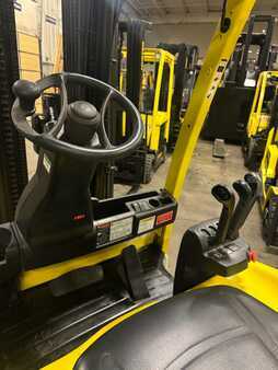 4 Wheels 2017  Hyster e60xn (9)