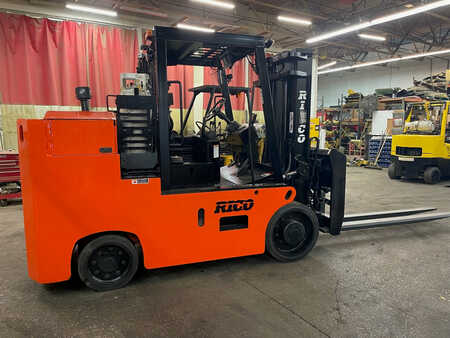 Propane Forklifts  Rico PG220 (1) 