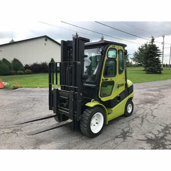 Diesel Forklifts 2012  Clark  (9)