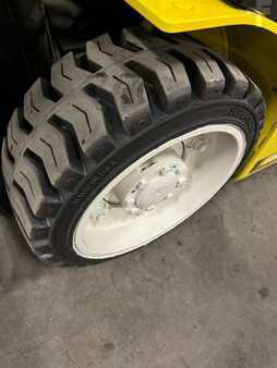 4 Wheels 2019  Yale erc060vgn (9)