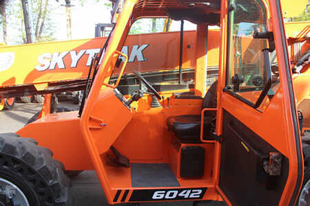 Telehandler Fixed 2015  SkyTrak 6042 (7)