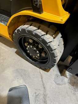 Propane Forklifts 2020  CAT Lift Trucks c6000 (10)