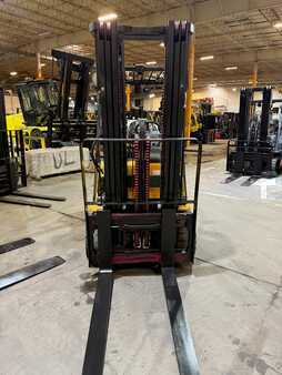 Propane Forklifts 2020  CAT Lift Trucks c6000 (2)