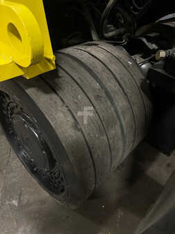 Diesel Forklifts 2005  HOIST fks80 (10)