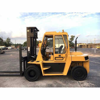 Carretilla elevadora diésel 2004  CAT Lift Trucks dp70 (3)