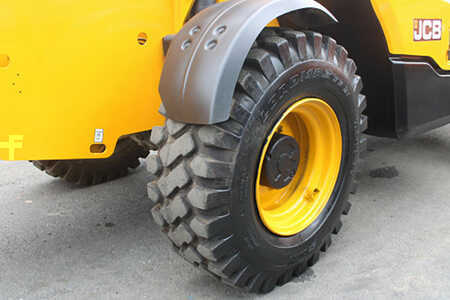 Manipulador fijo 2018  JCB 514-56 (11)