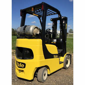 Carretilla elevadora GLP 2013  Yale glc050vxn (4)