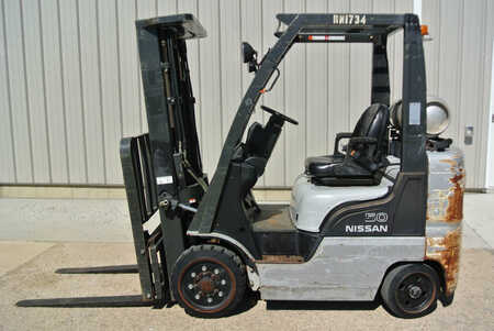 Propane Forklifts - Nissan 2A24LV (1)