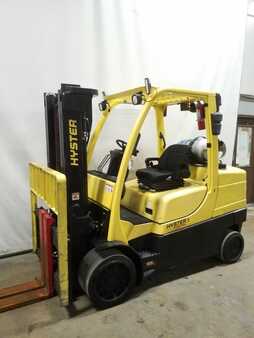 Propane Forklifts 2014  Hyster s100ft (1) 