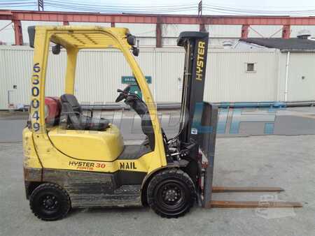 Propane Forklifts 2011  Hyster h30ft (1) 