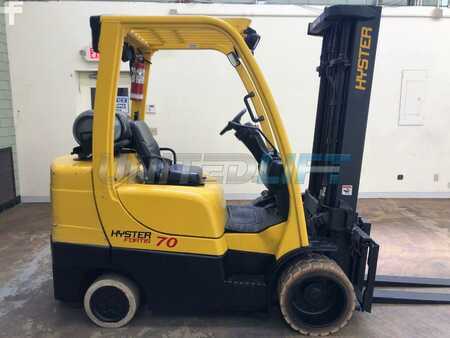 Propane Forklifts 2008  Hyster s70ft (1) 