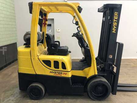Propane Forklifts 2016  Hyster s70ft (1) 