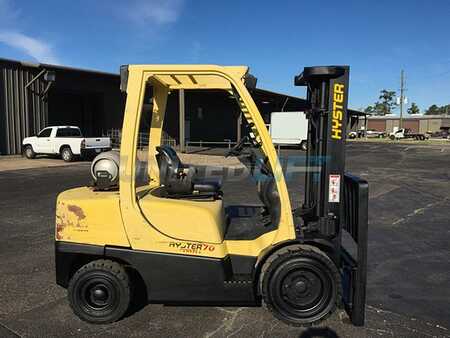 Propane Forklifts 2007  Hyster h70ft (1) 