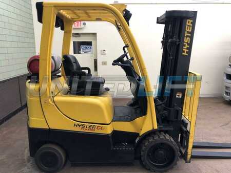Propane Forklifts 2012  Hyster h50ft (1) 
