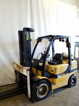 Propane Forklifts 2007  Yale glp060vx (1) 