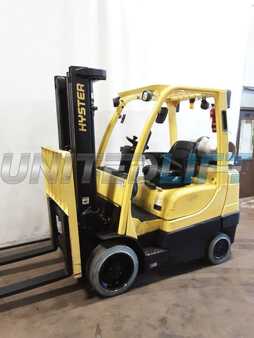 Propane Forklifts 2012  Hyster s60ft (1) 