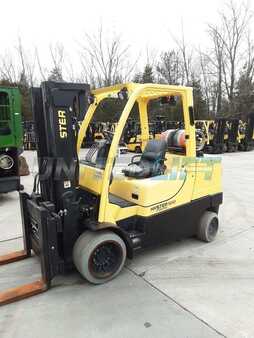 Propane Forklifts 2013  Hyster s100ft (1) 