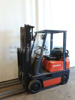 Propane Forklifts 1995  Toyota 5fgc15 (1) 