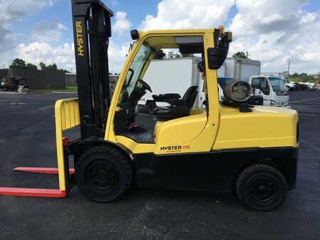 Propane Forklifts 2007  Hyster h110ft (1) 