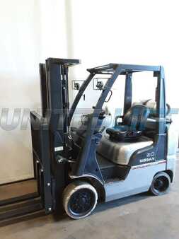 Propane Forklifts 2008  Nissan mcp1f2a25lv (1) 