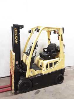 Propane Forklifts 2016  Hyster s30ft (1) 