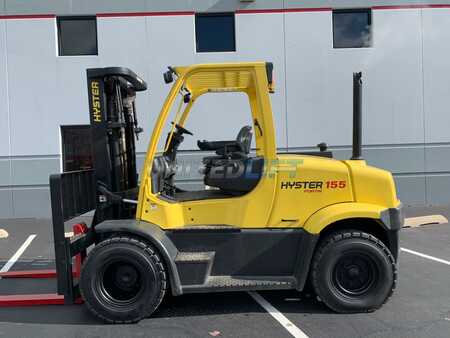 Propane Forklifts 2011  Hyster h155ft (1) 