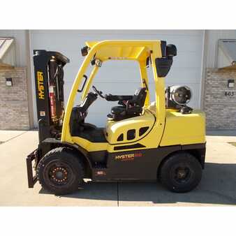 Propane Forklifts 2015  Hyster h80ft (1) 