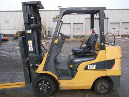 Propane Forklifts 2012  CAT Lift Trucks 2c6000 (1) 