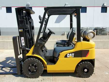 Propane Forklifts 2014  CAT Lift Trucks gp25n (1) 