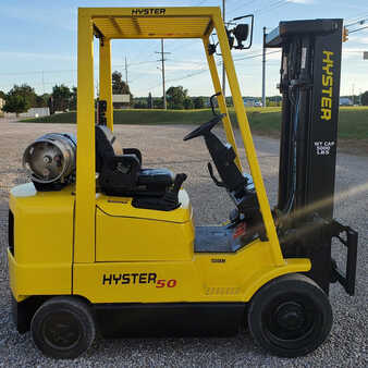 Propane Forklifts 2004  Hyster s50xm (1) 