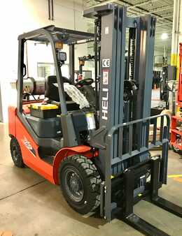 Propane Forklifts 2022  Heli CPYD25 (1)