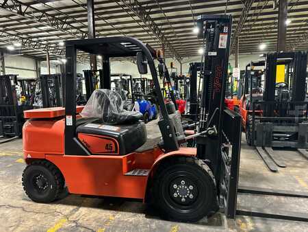 Diesel Forklifts 2024  Viper FD35 (4)